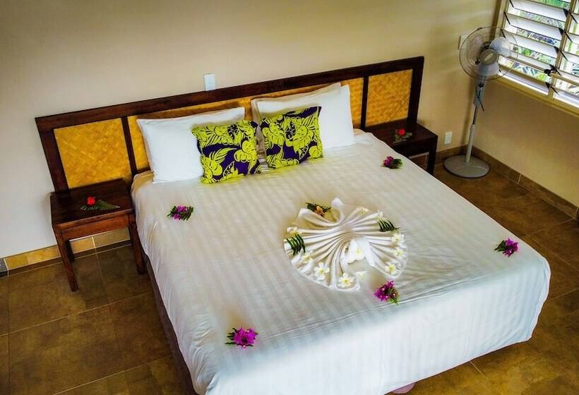 هتل Saletoga Sands Resorts