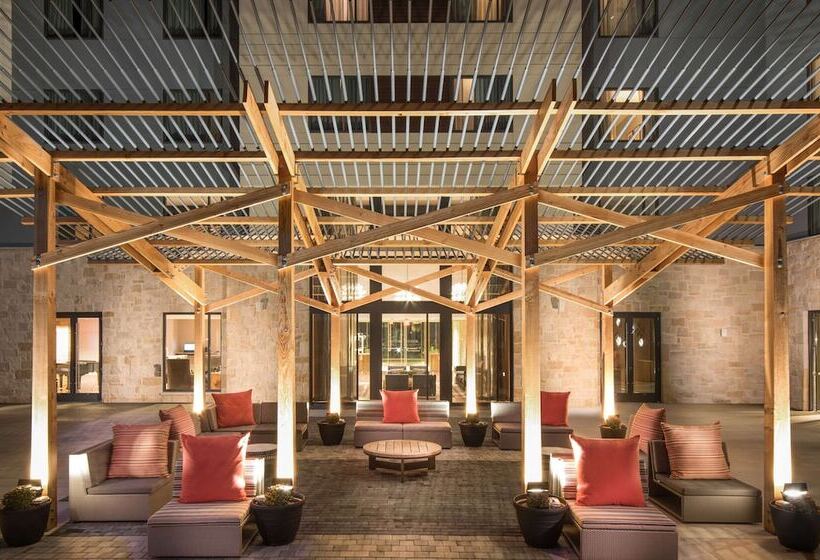 Отель Sonesta Bee Cave Austin Hill Country
