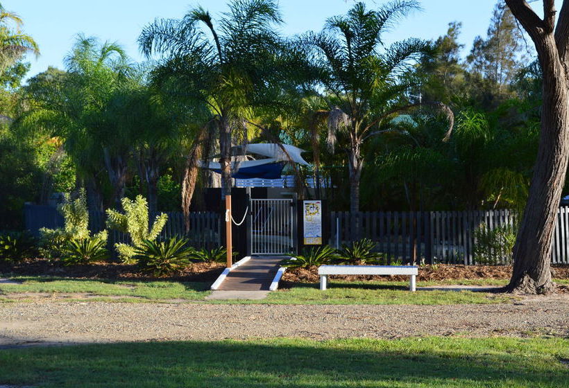 The Lovely Cottages Country Retreat