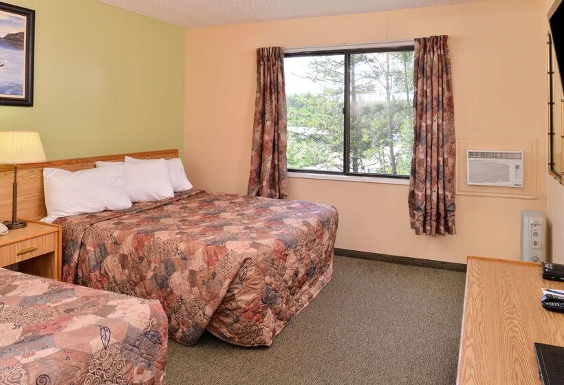 Мотель Canadas Best Value Inn Whitecourt