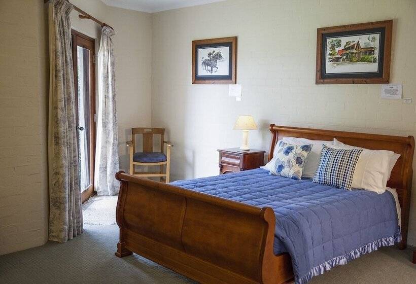 膳宿费 Burncroft Guest House