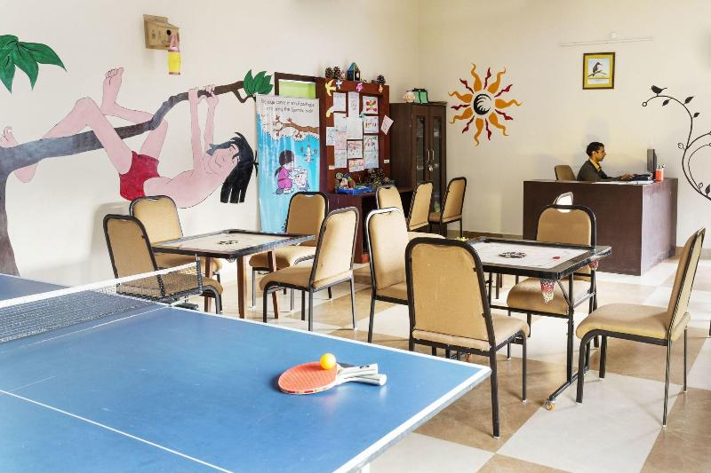 리조트 Sterling Corbett