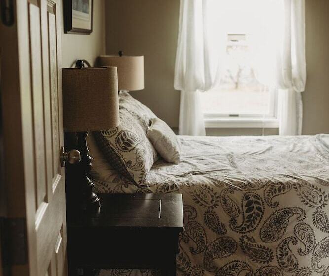 مبيت وإفطار Carriage House Inn Four And A Half Stars
