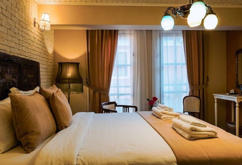 مسافرخانه 1870 Taş Konak Otel   Sanat Sokağı