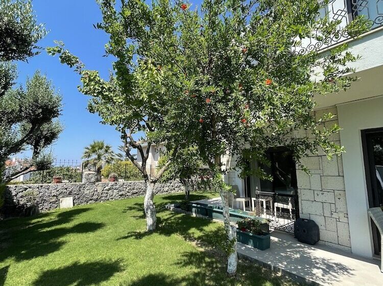 בית מלון כפרי Dalyan Risus Suite