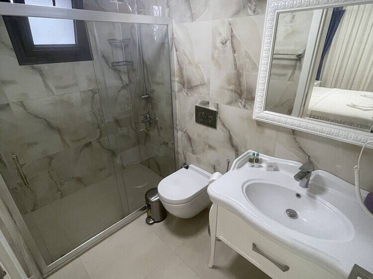 בית מלון כפרי Dalyan Risus Suite