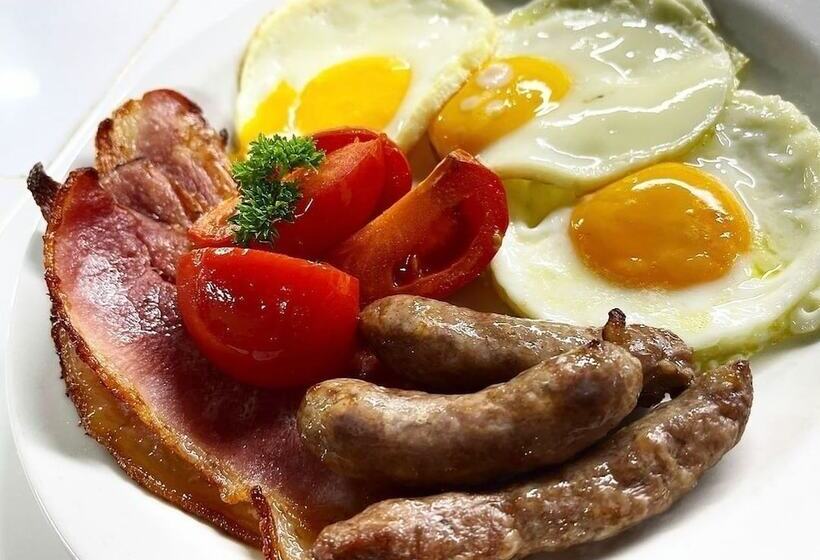 فندق Katberg Mountain Resort &