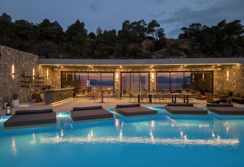 هتل Le Grand Bleu Resort