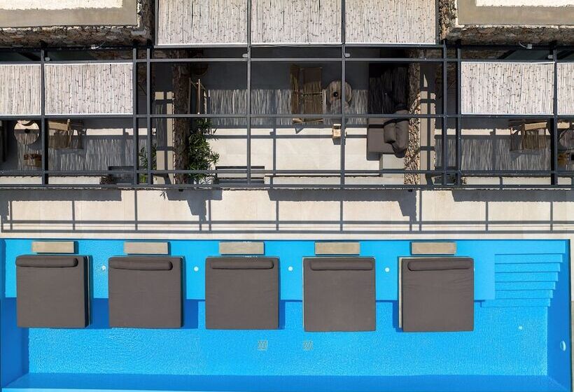 هتل Le Grand Bleu Resort