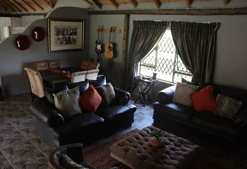 호텔 Mthembuskloof Country Lodge