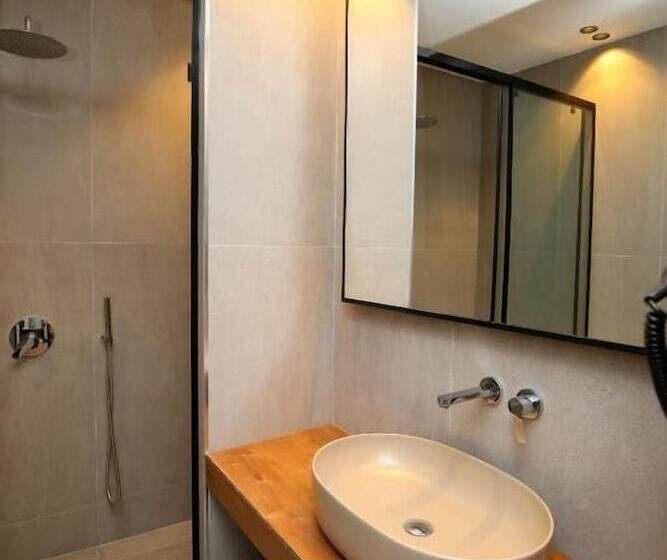 Nobus Hotel & Spa
