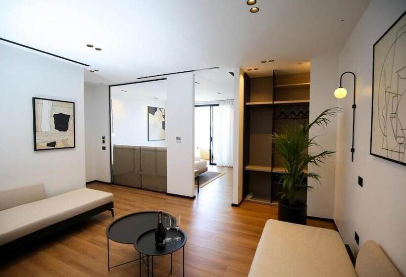 Nobus Hotel & Spa