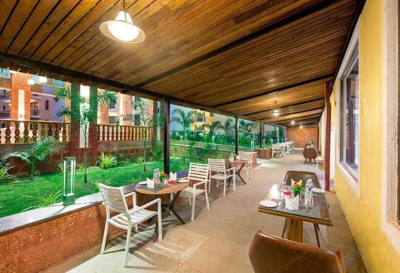 호텔 Sea Breeze Sarovar Portico Varca Goa