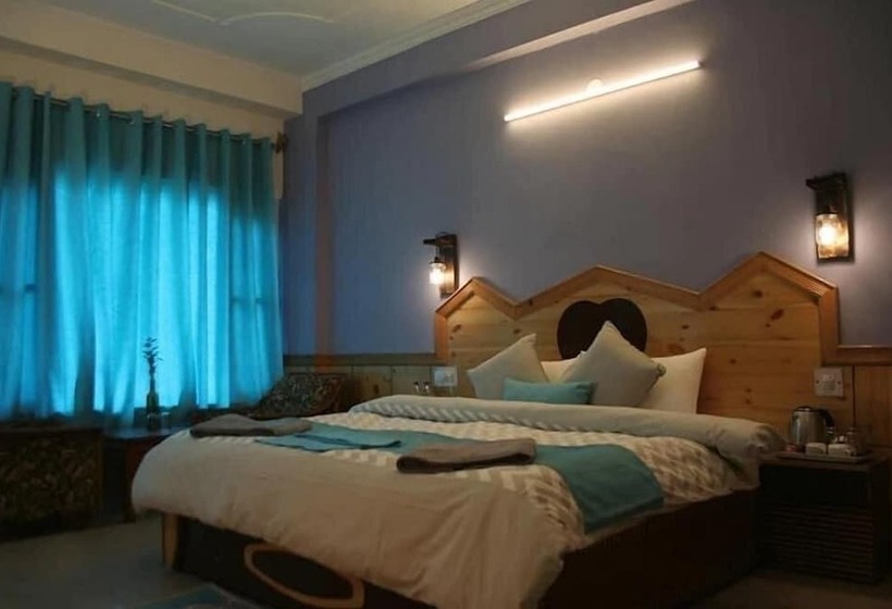فندق The Nandini Palace