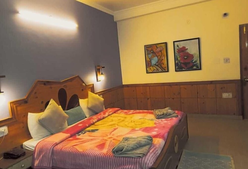 فندق The Nandini Palace