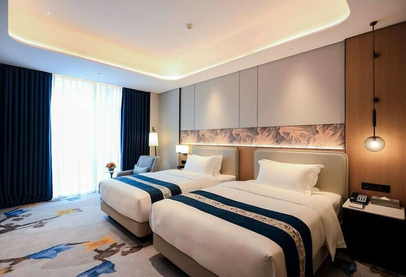 Отель Wyndham Shanwei Haifeng