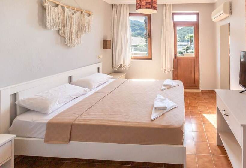 Palmiye Otel & Restaurant