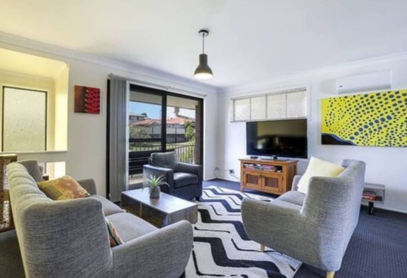 بنسيون Bright Private Room In Pleasant Ashmore
