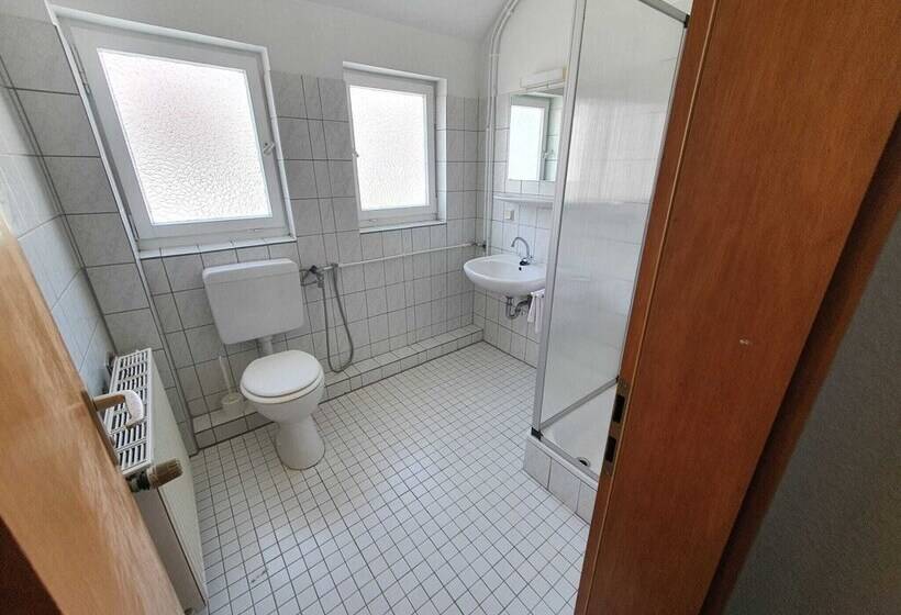 بنسيون Gästehaus Und Fitness Haus Bergquell