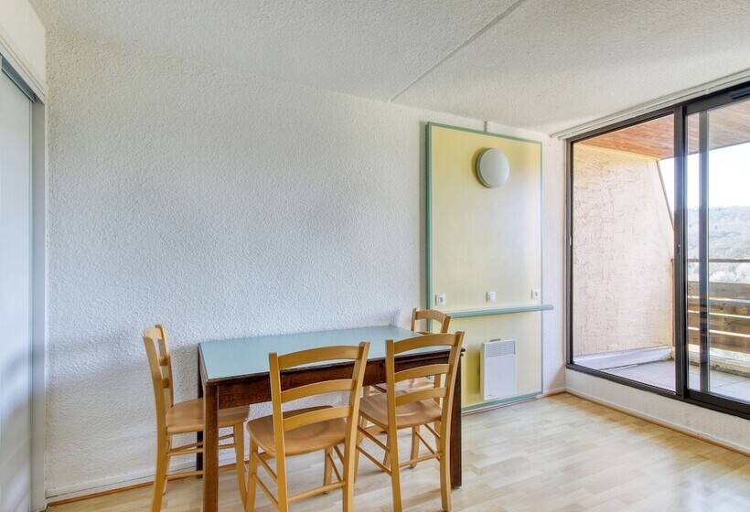 住所  Vacanceole  Le Domaine De Confolant