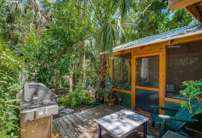 Tin Shed Revival Cabin