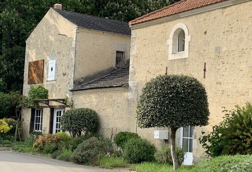 ベッドアンドブレックファースト Le Clos De La Court D Aron