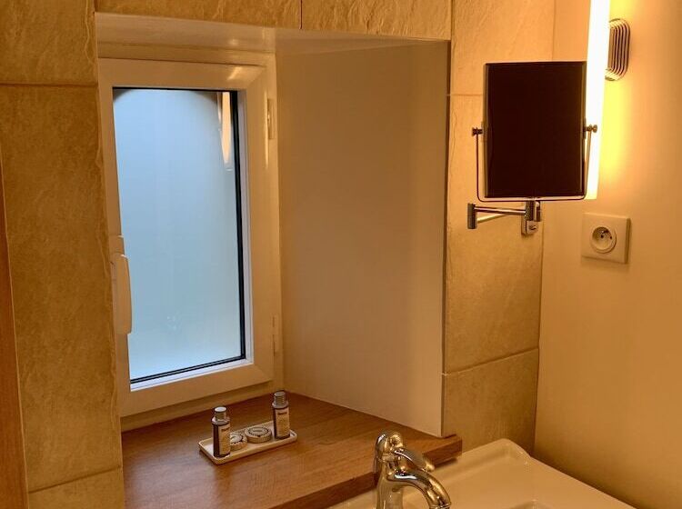 ベッドアンドブレックファースト Le Clos De La Court D Aron