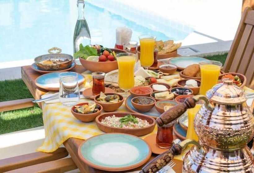 هتل Alaçati Xl Luxury