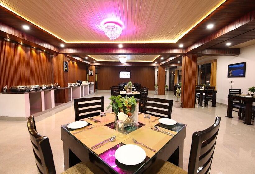 בית מלון כפרי Amritara The Avadh