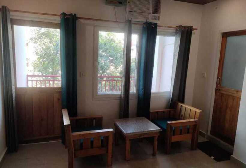 בית מלון כפרי Goroomgo Hill Hoppers Rishikesh