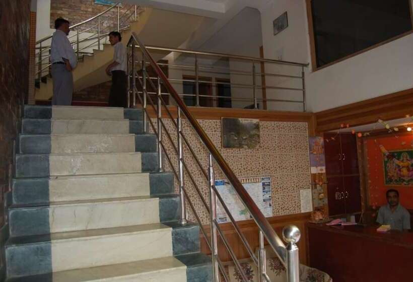 בית מלון כפרי Goroomgo Lalit Homestay Almora