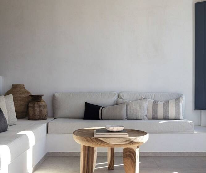 בית מלון כפרי Phos Milos