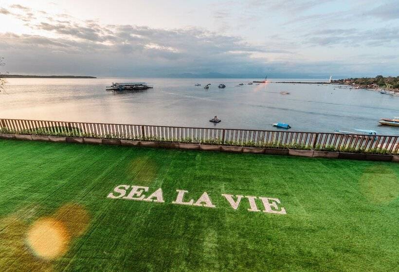 Отель Sea La Vie Resort Nusa Penida