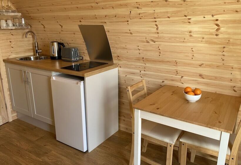 Kirkapol Beach Pod   Ebb