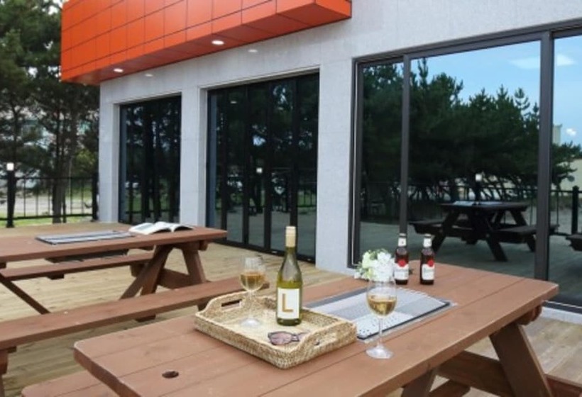 膳宿费 Pohang Cassis Pool Villa