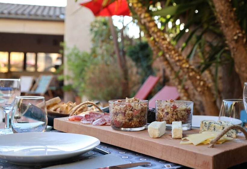 مبيت وإفطار Maison Dix