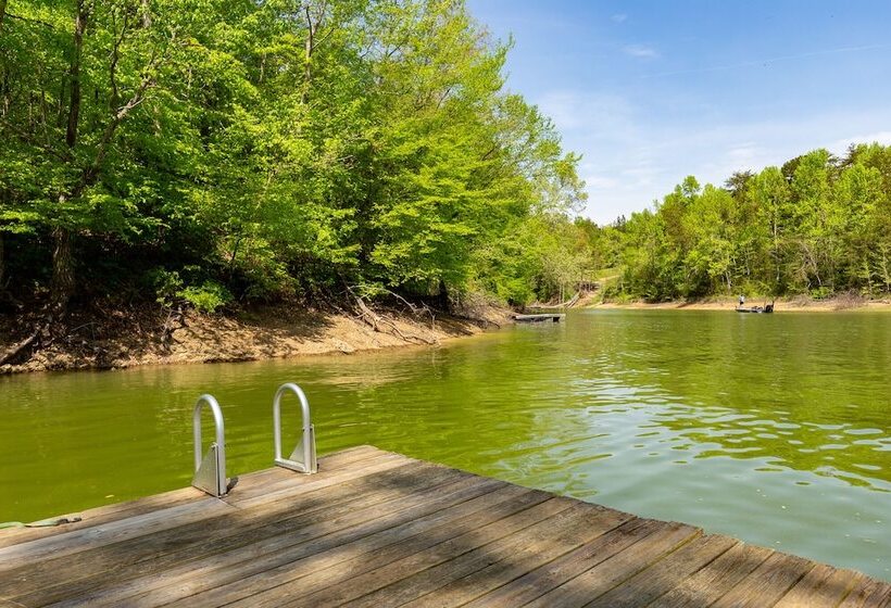 Country Oasis