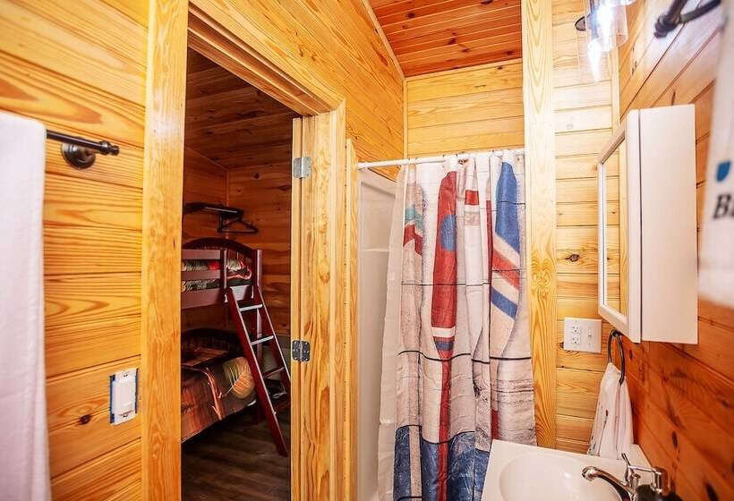 ホテル Bigfoot Lodge Room Two