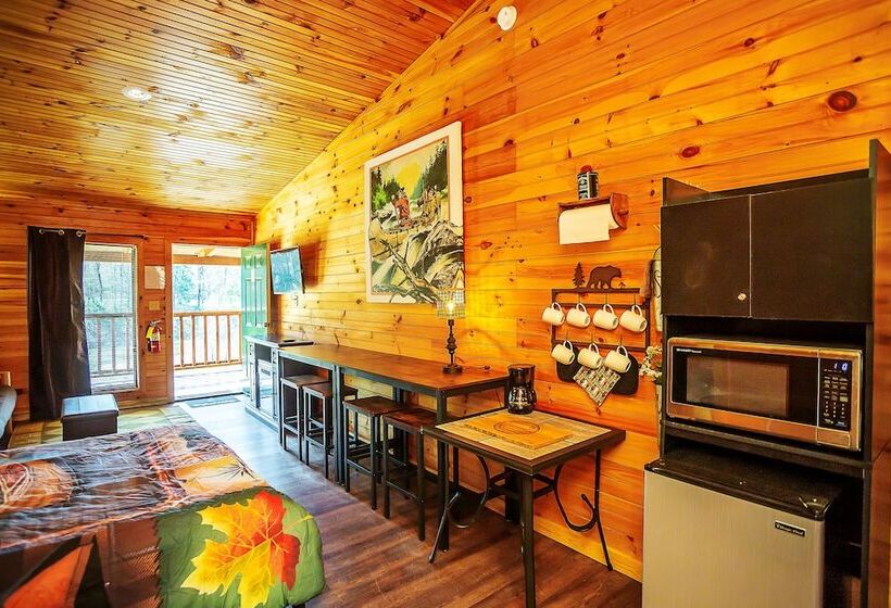 ホテル Bigfoot Lodge Room Two