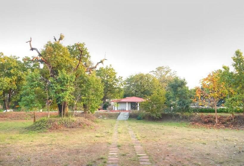 ホテル Bundela Bandhavgarh By Octave