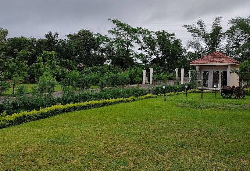 酒店 Justa Rudra Resort & Spa