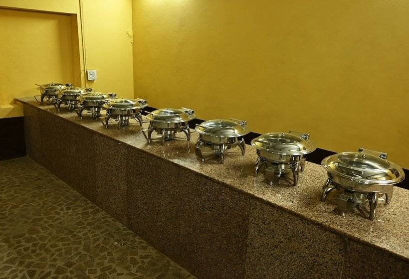 فندق The Carvaan Resort
