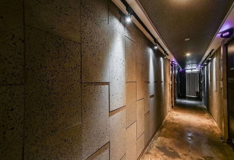 Мотель Gumi Indong Zaza