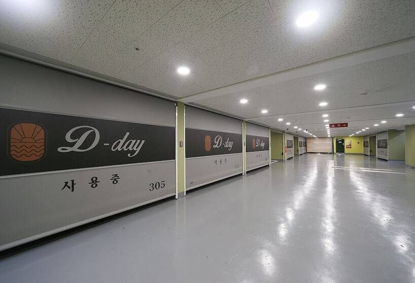 モーテル Yeongcheon D Day