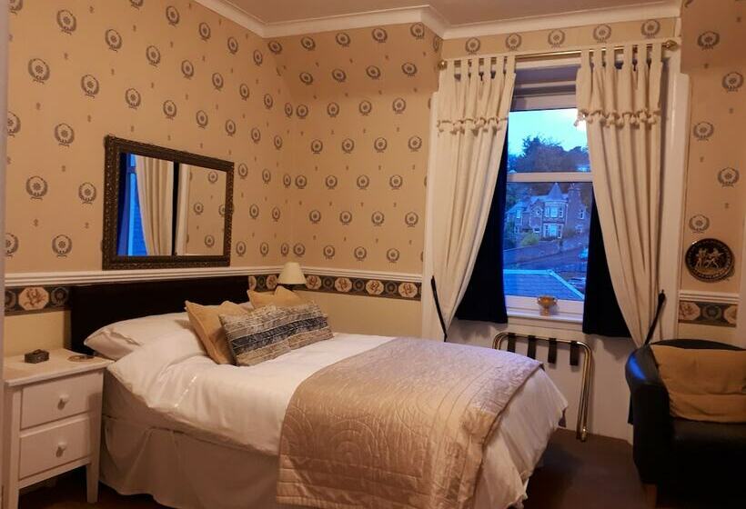 بنسيون Ashley House Guest House