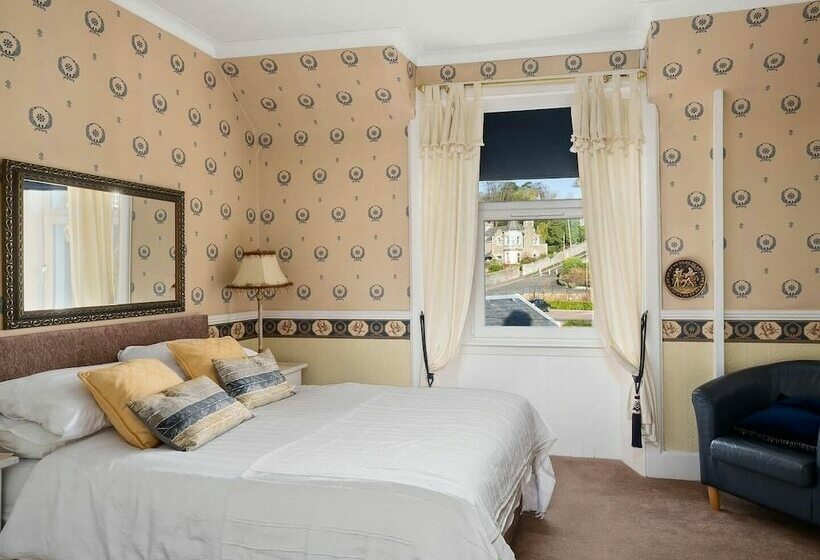 بنسيون Ashley House Guest House