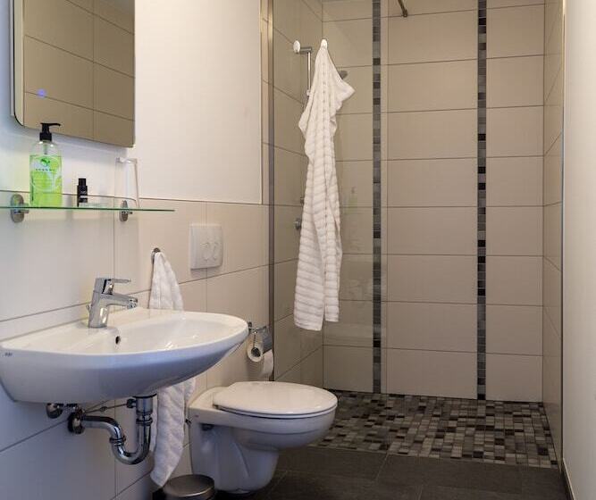 بنسيون Gästezimmer In Der Dk Glasbläserei