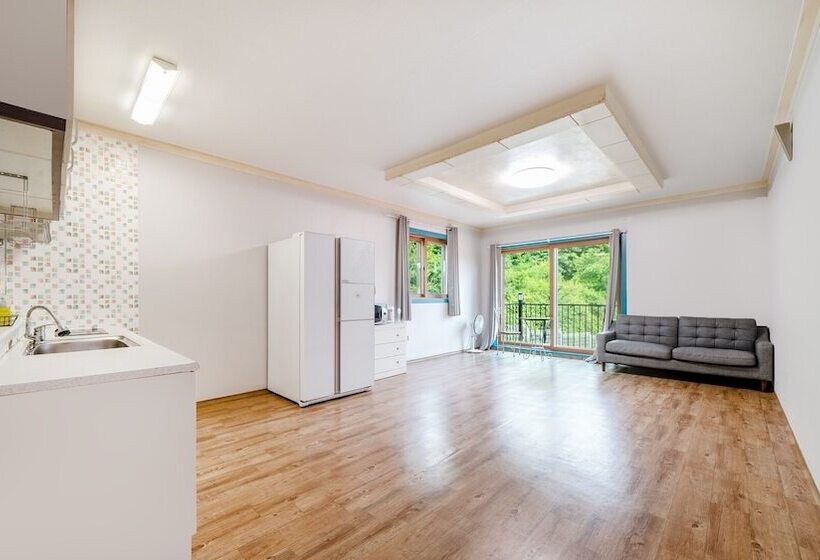 Pocheon Sehrounkkum Pension