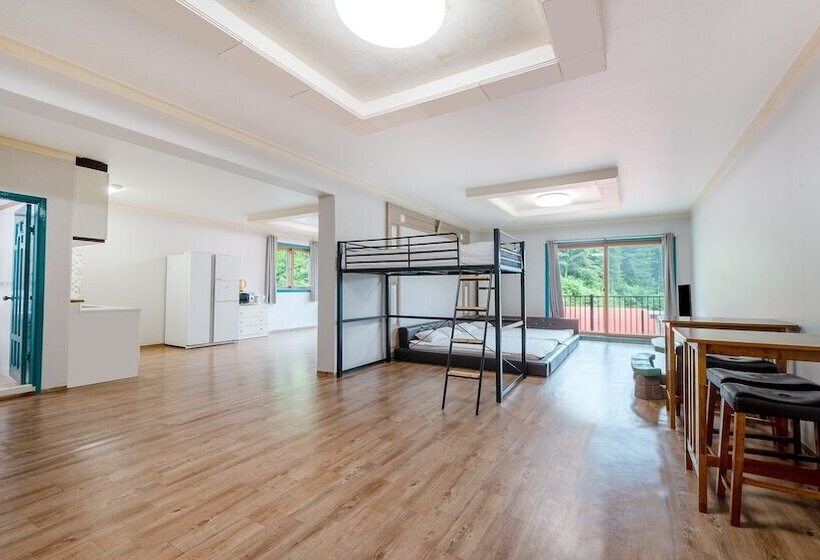 Pocheon Sehrounkkum Pension