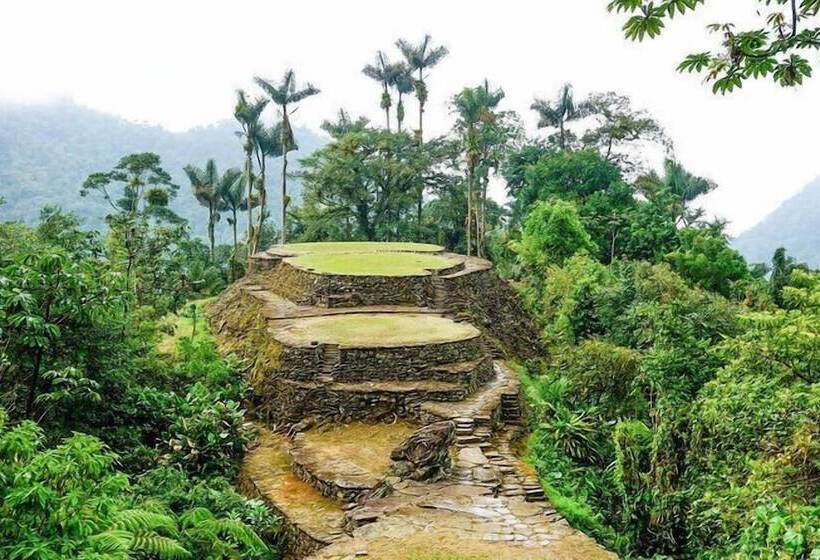 Rch Luxury Hotel & Pool